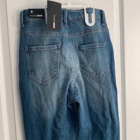 Skinny jeans, distressed style - Picture 3 of 3